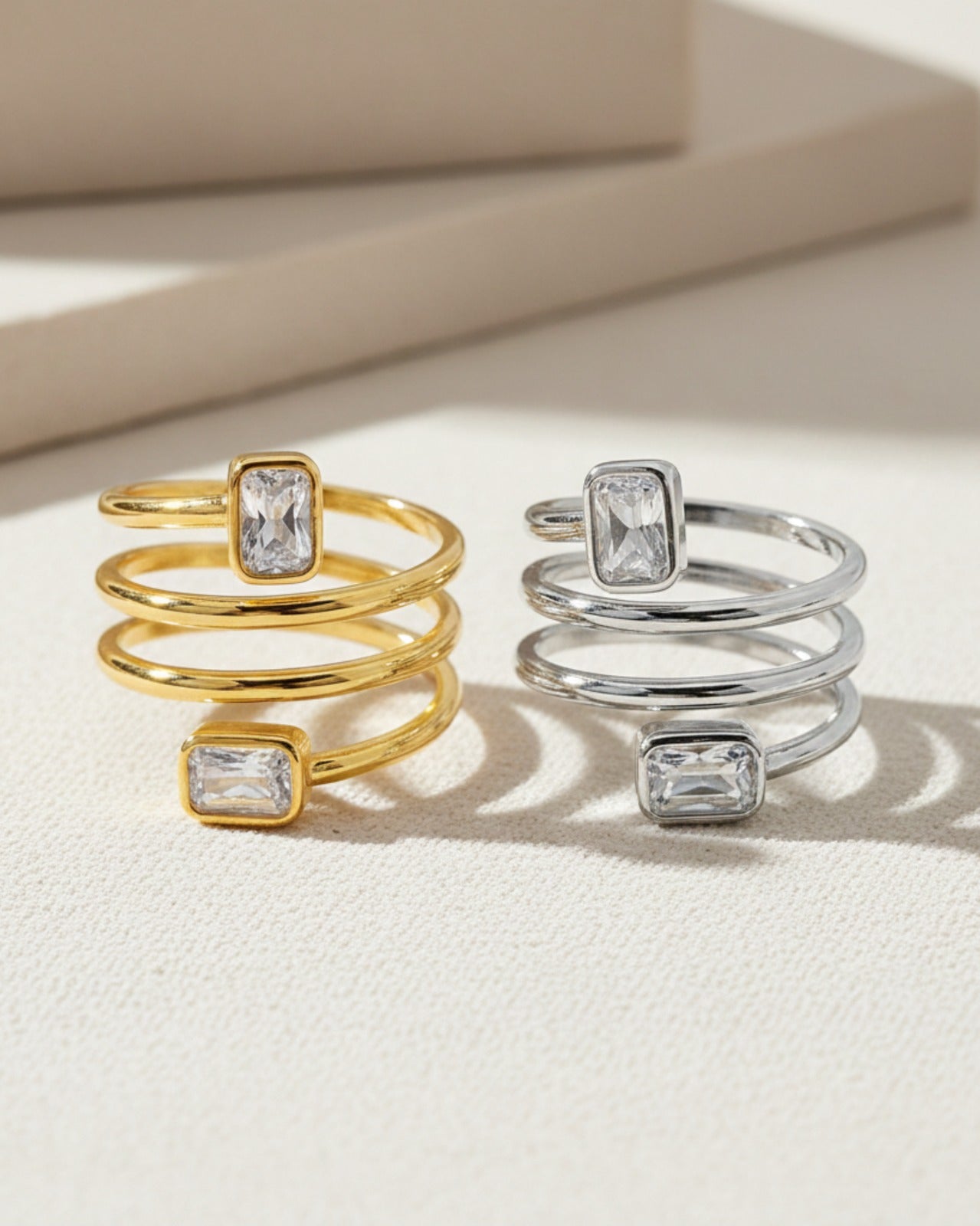 Elys triple loop ring