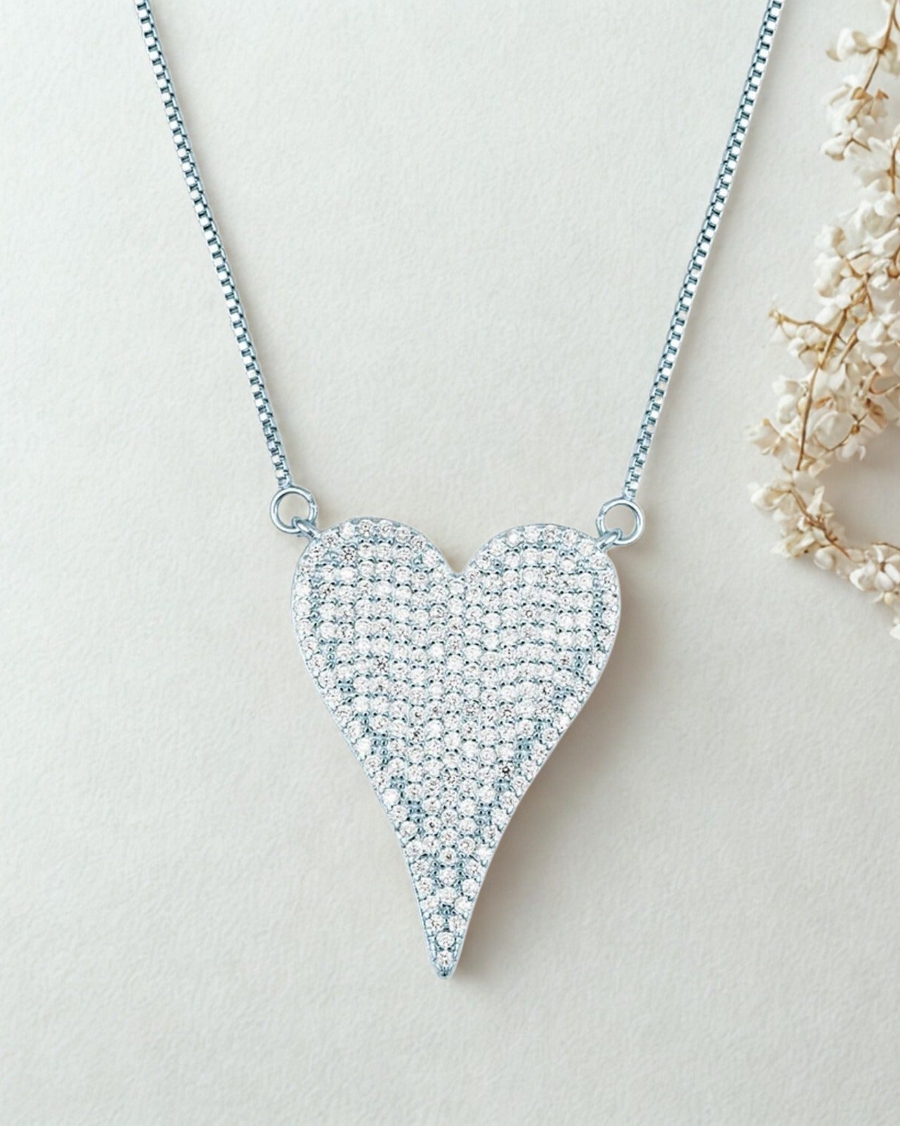 Aira Necklace